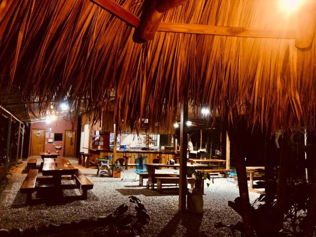 Cabinas Alemar Пакера Екстер'єр фото